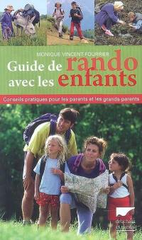 Guide de rando avec les enfants : conseils pratiques pour les parents et grands-parents