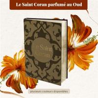 Le saint Coran : senteur oud : couverture or et dorure